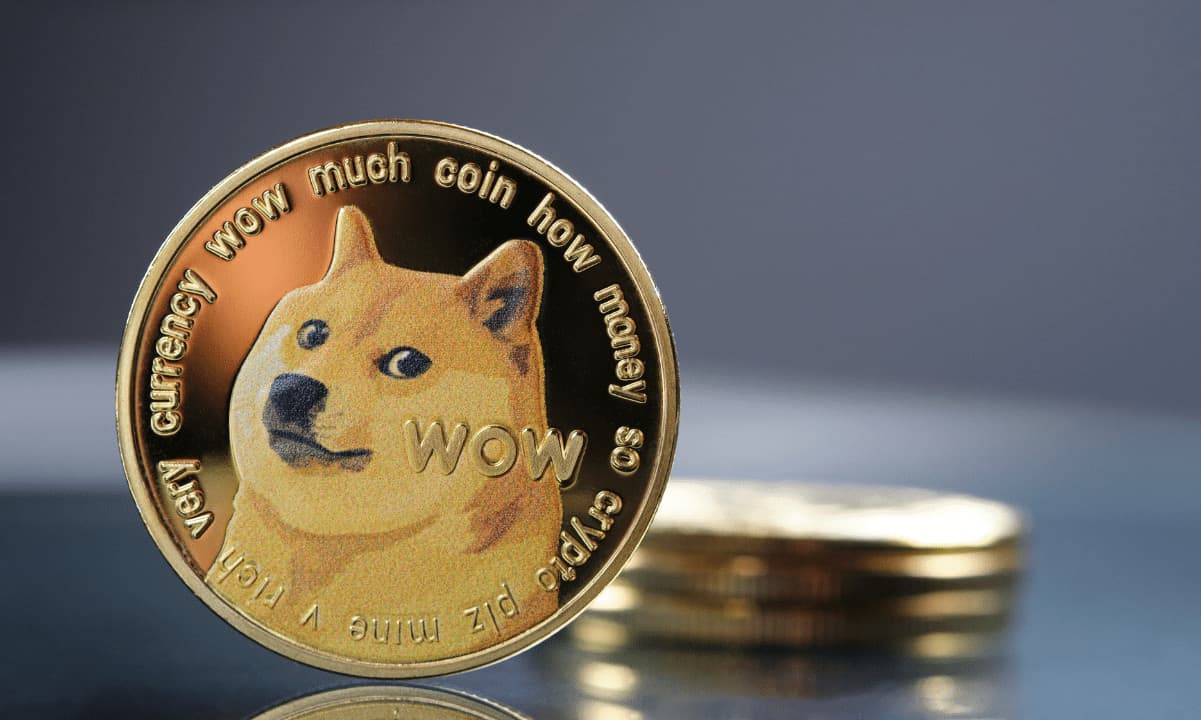 Dogecoin опередил Bitcoin по доходности