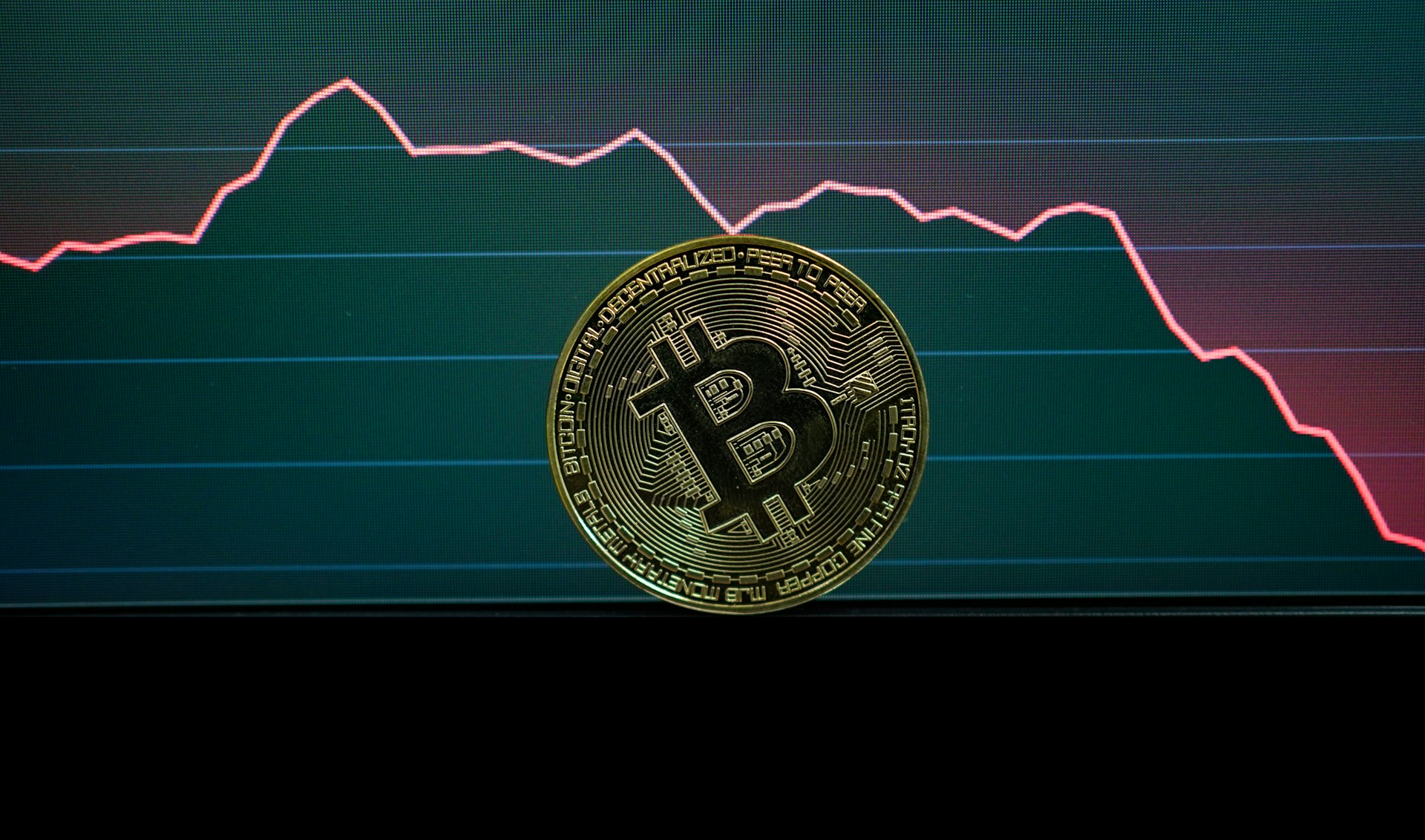 Настройка биткойна «Голова и плечи» вызывает опасения по поводу падения цены на 80 000 долларов – подробности