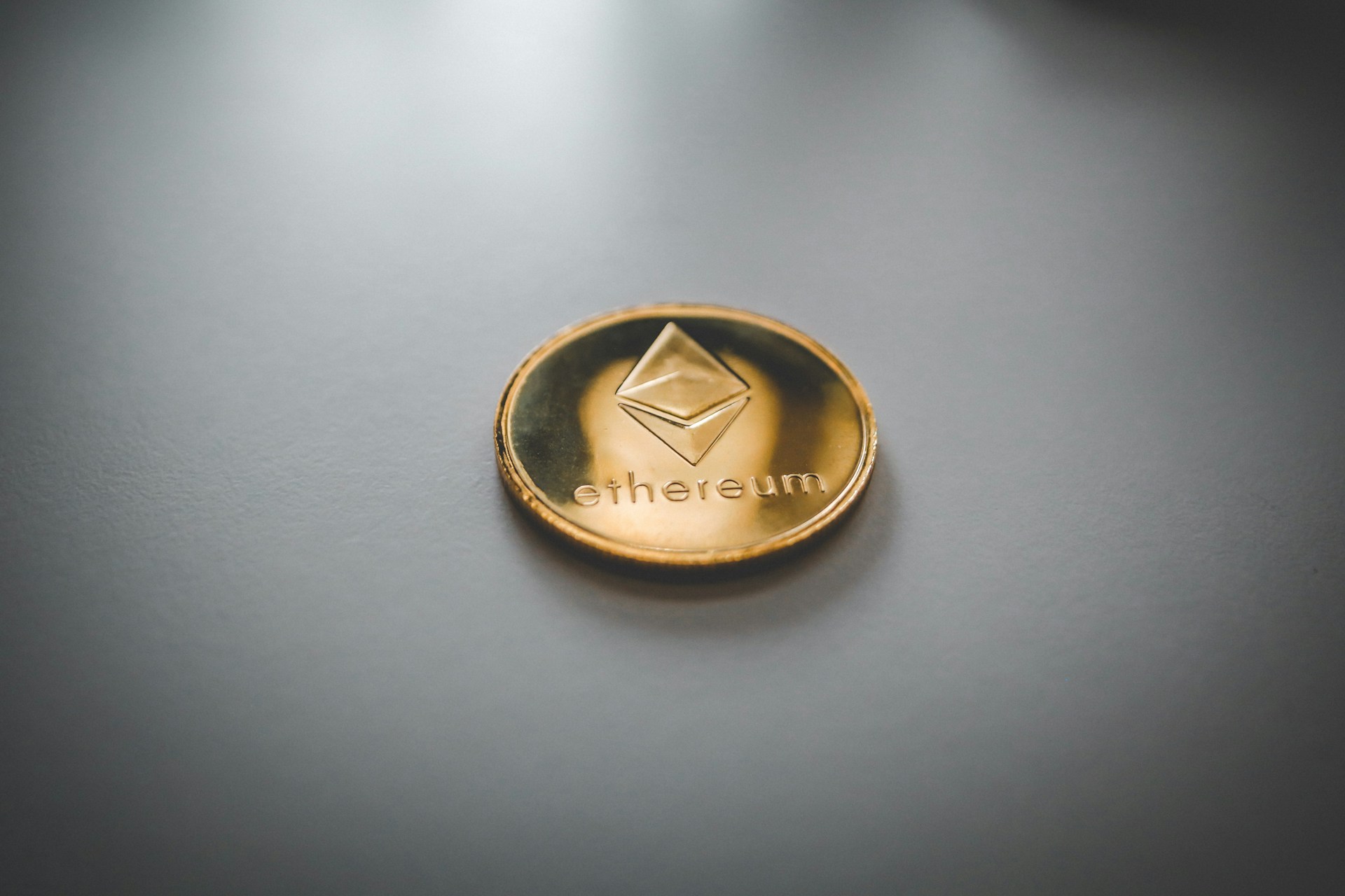 Спотовые ETF Ethereum стали свидетелями непрерывной 16-дневной полосы притока: скоро появится новый ETH ATH?