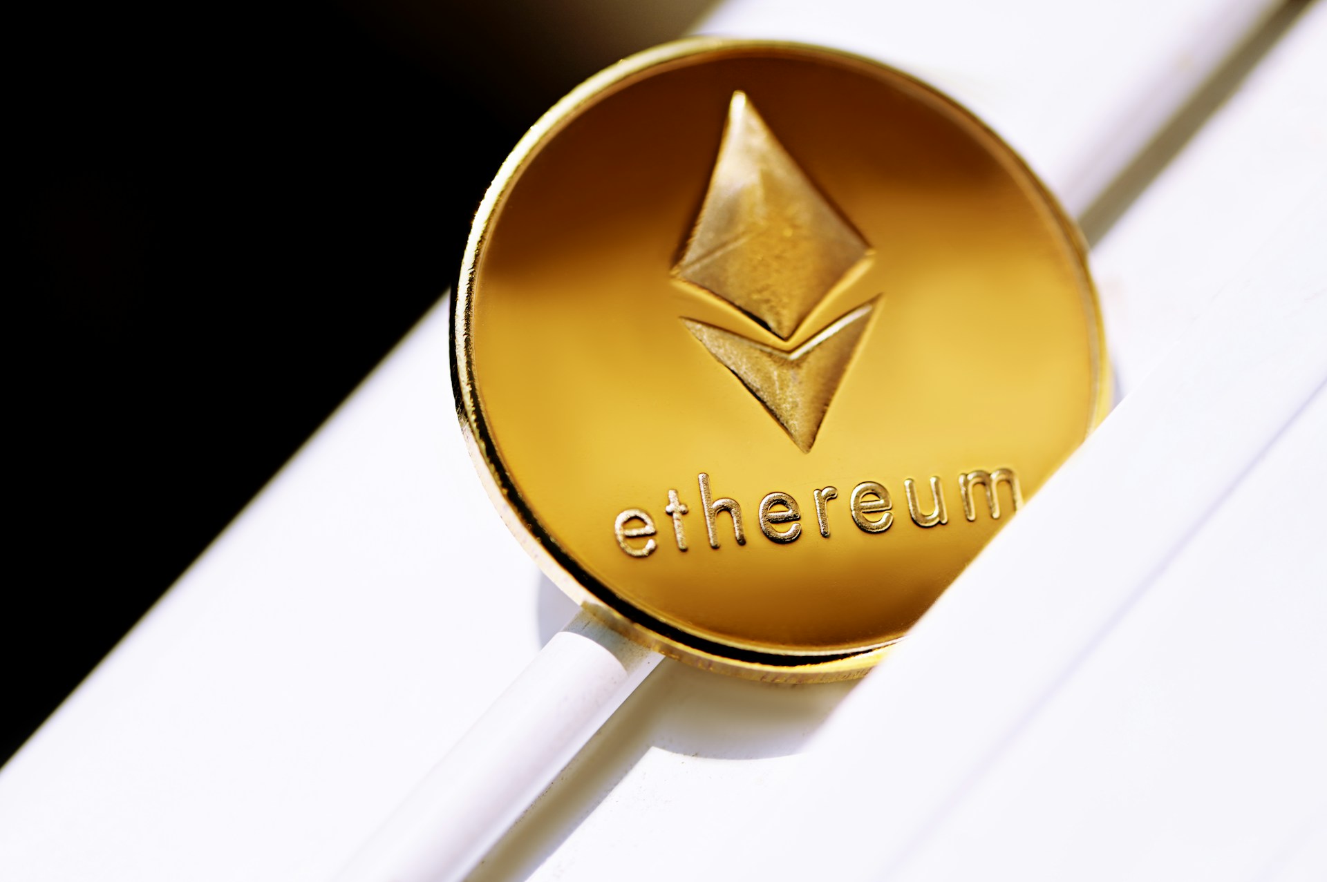 Ethereum мигает бычьи сигналы, но растущие обменные резервы поднимают опасения - подробности