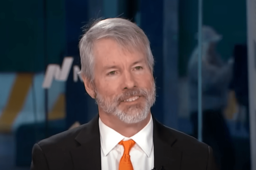 США, чтобы купить 1 миллион биткойнов для резервов, намекает Майкл Сэйлор