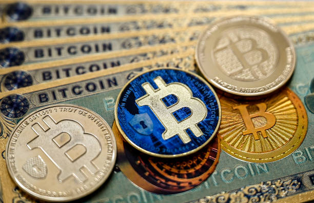 Биткойн цена запускается до 96 000 долл. США: образец головы и плеч, который формируется