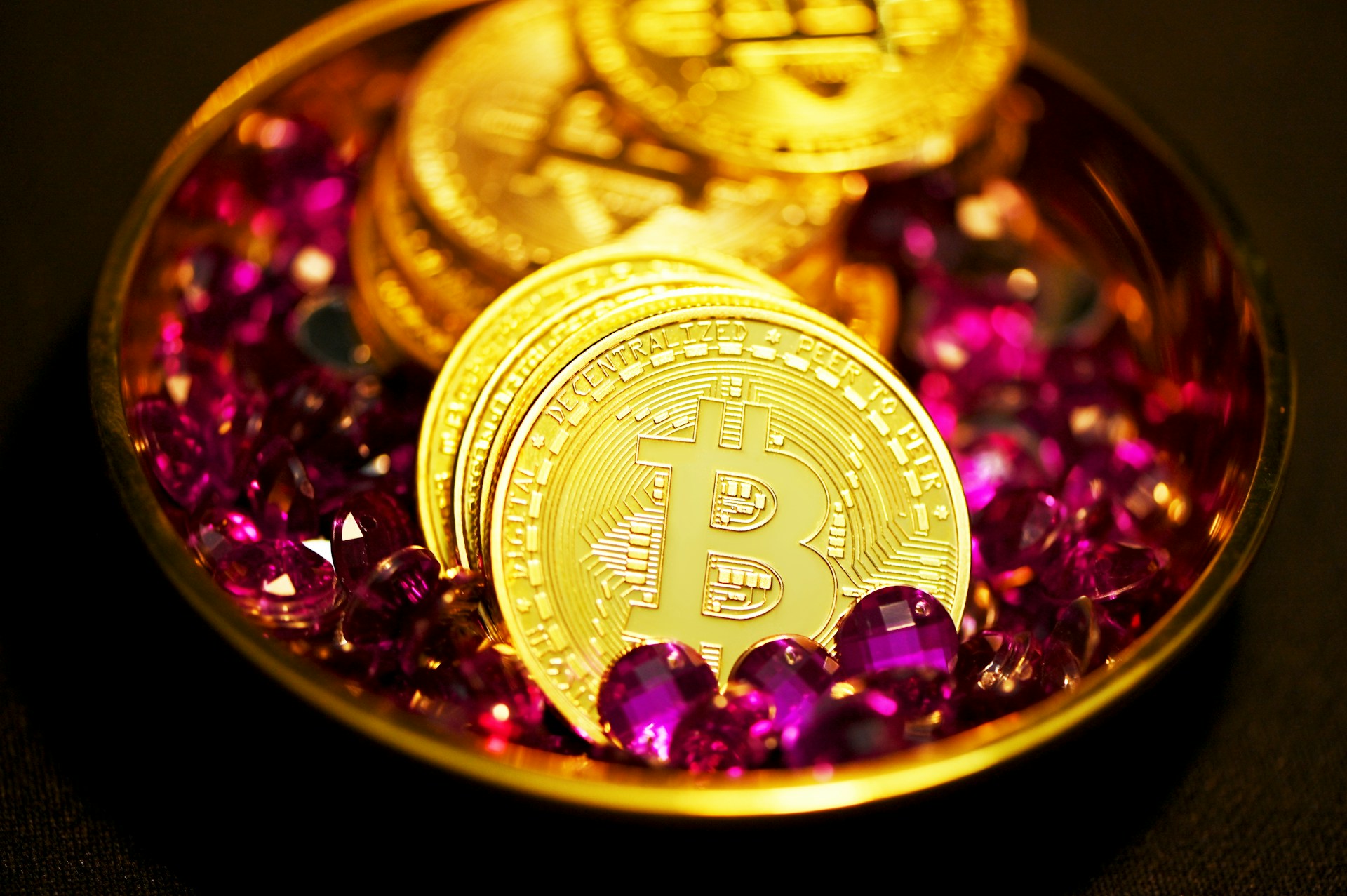 Биткойн видит негативное финансирование на Binance - классическая установка для короткого сжатия?