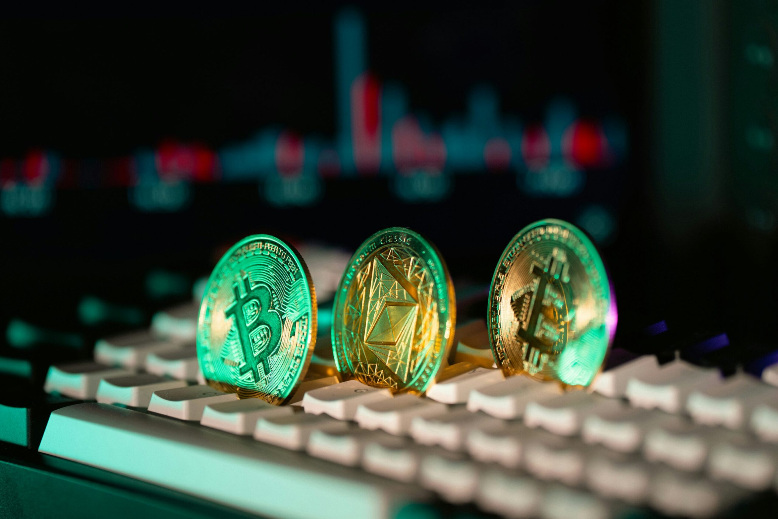 Биткойн должен держать 106 000 долларов и 98 000 долларов, чтобы избежать разбивки