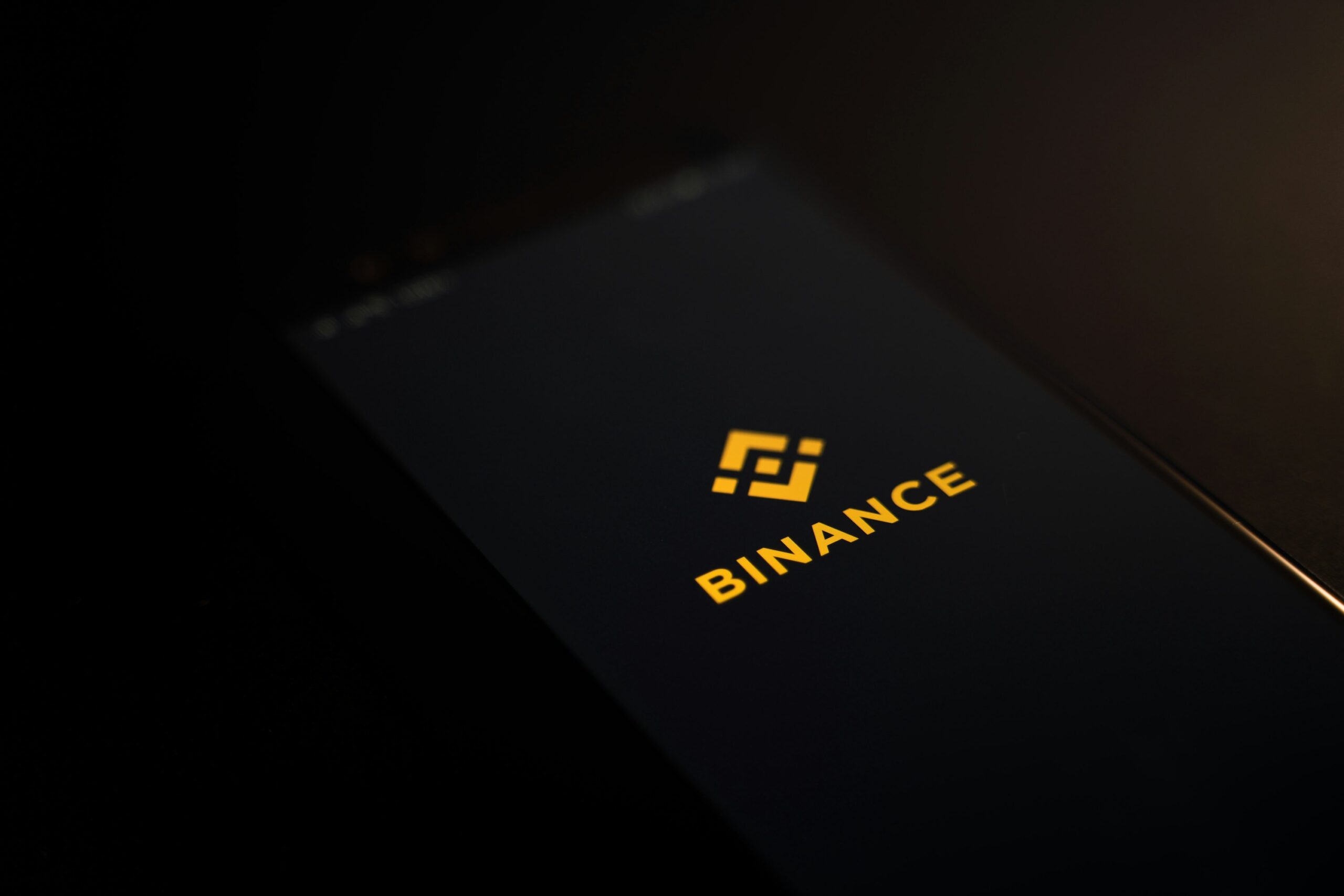 Большие деньги попадают в BNB, подталкивая криптоу до $ 801 ATH - Details