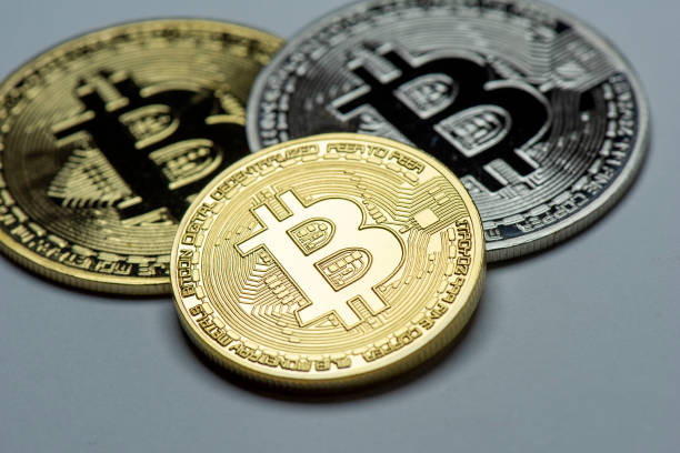 Биткойн готовится к движению Make или Break, поскольку учебник-треугольник встречает жесткий диапазон