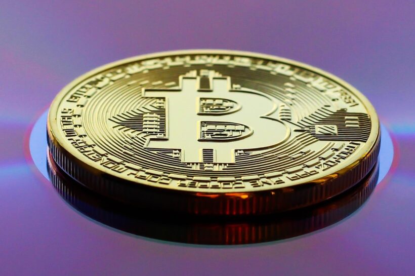 Экономист, который прогнозировал Биткойн, достигнет 100 долларов до возврата в 100 000 долларов США