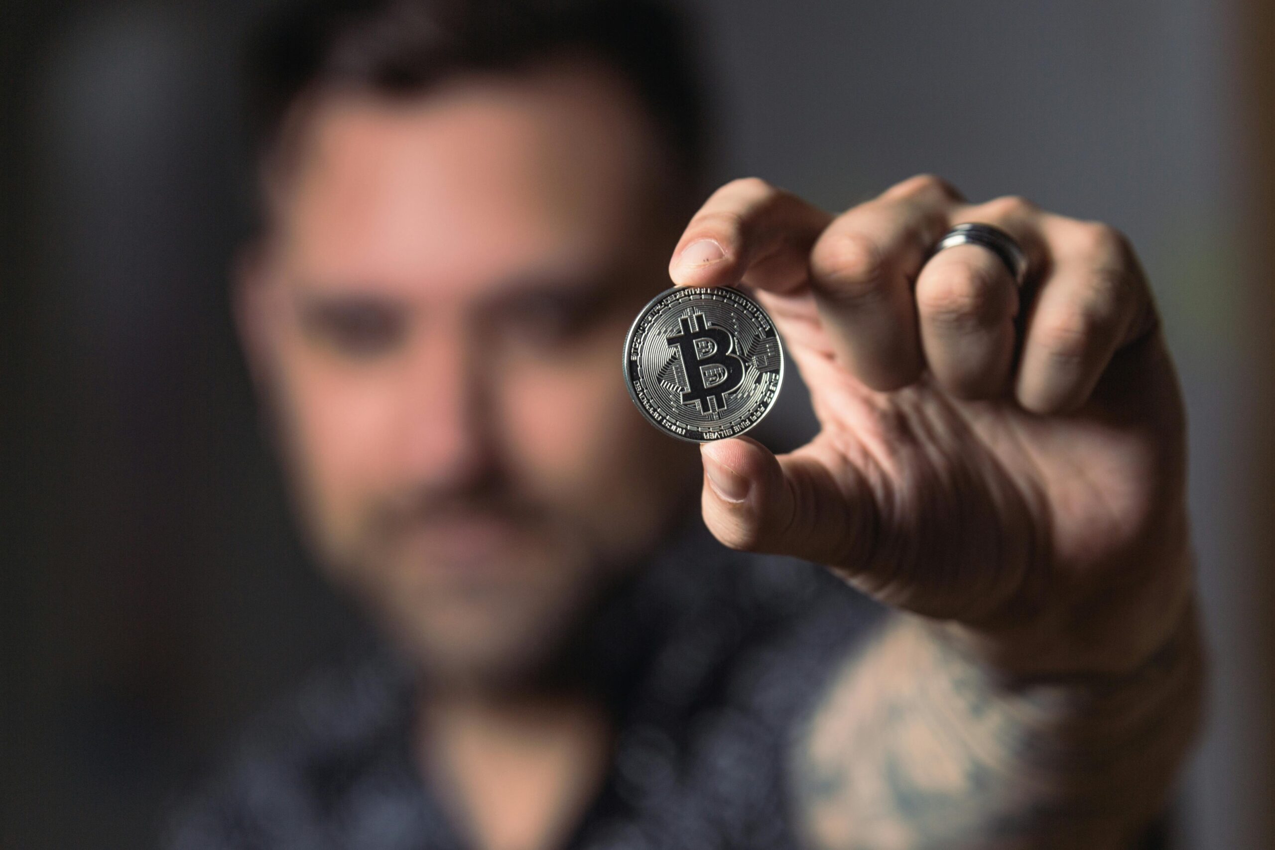 Биткойн на 8% ниже CME GAP перед ежемесячным закрытием - повторяется ли история?