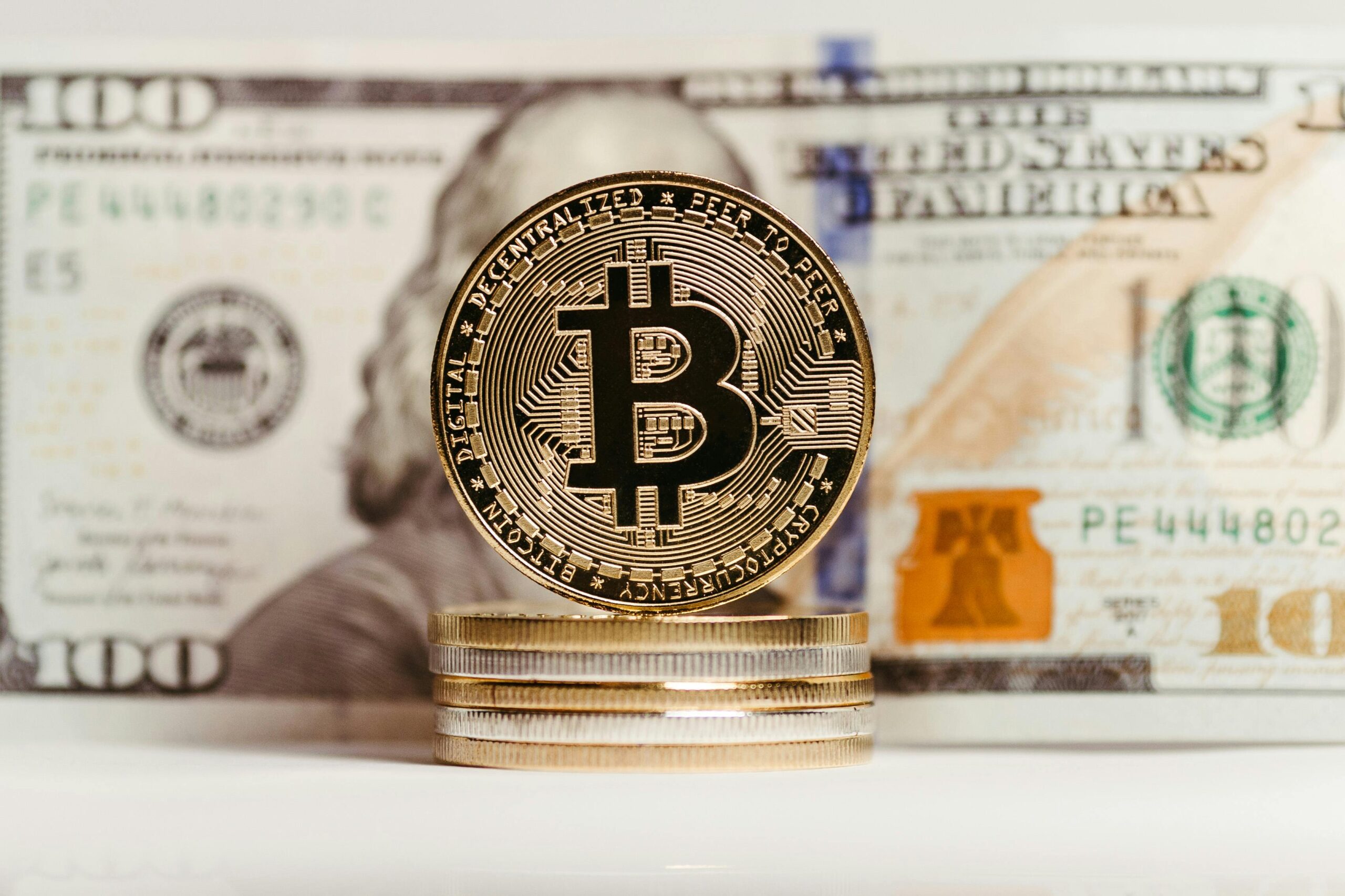Биткойн рискует более глубокие убытки, если строка 107 800 долл. США не удерживается - подробности