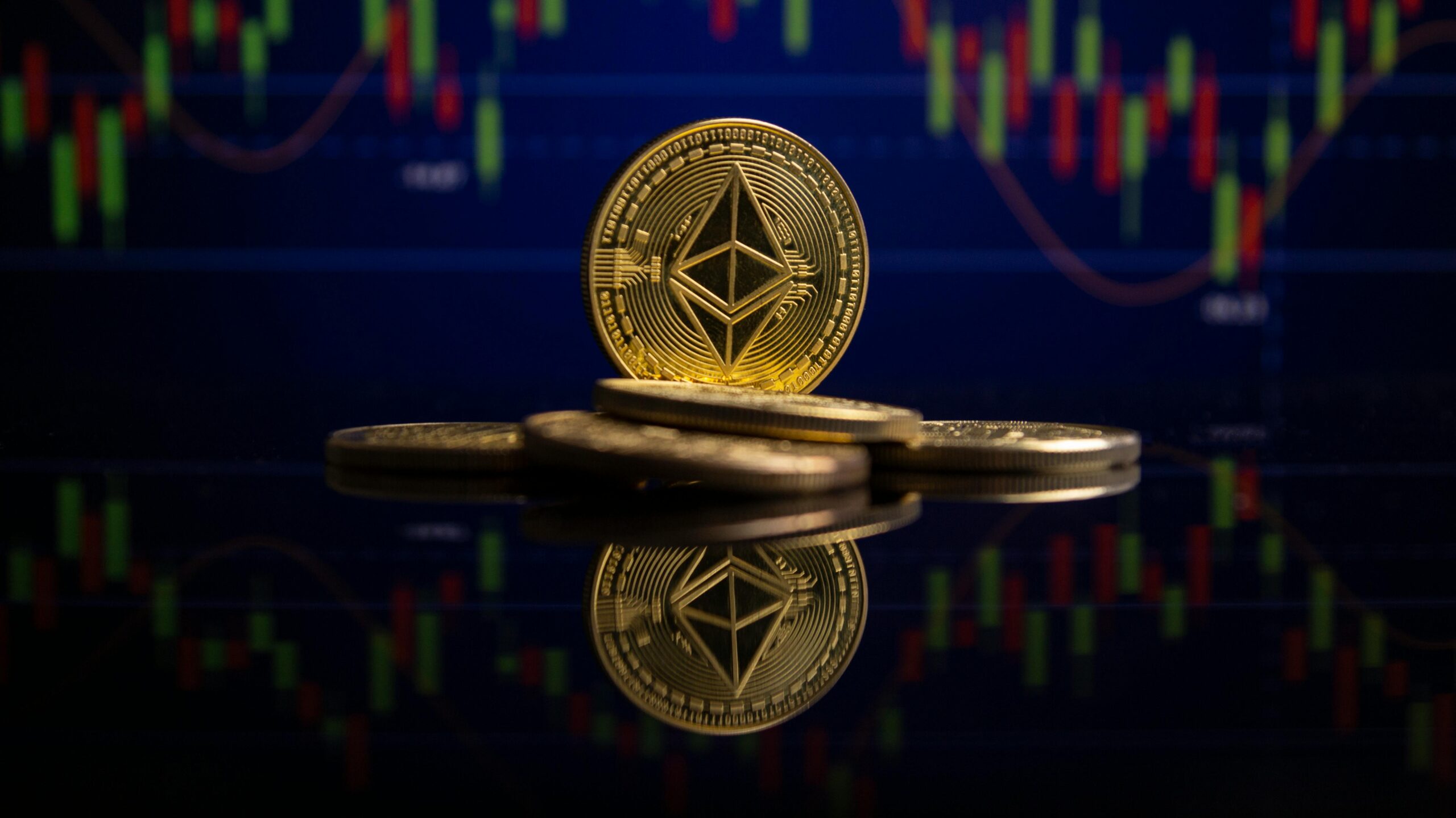 Ethereum отражает движение Bitcoin Post ATH, поскольку рынок нацелен на 20% коррекции