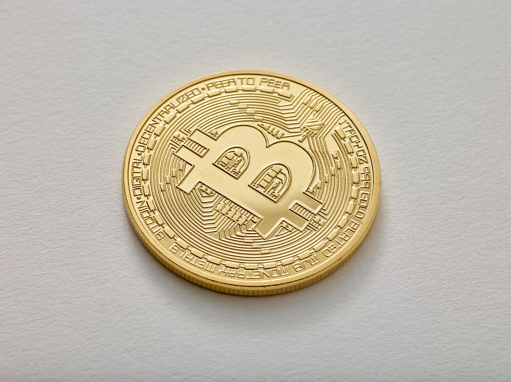 Биткойн отбрасывает 117 тыс.