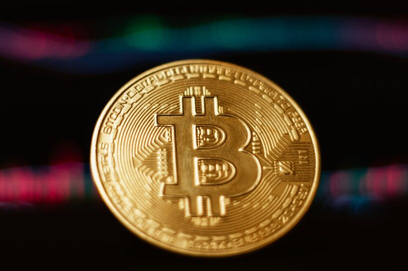 Базовая стоимость Биткойна сбрасывается, поскольку новые киты берут на себя инициативу