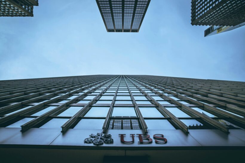 Криптовалюта встречается с частным банкингом: UBS взвешивает новое предложение