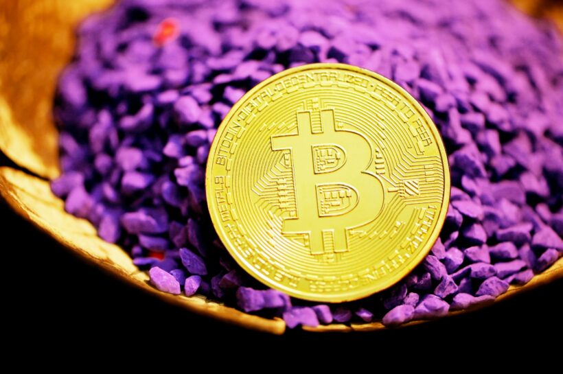 Биткойн-подавление? Аналитик утверждает, что единая сила удерживает цену ниже 90 тысяч долларов